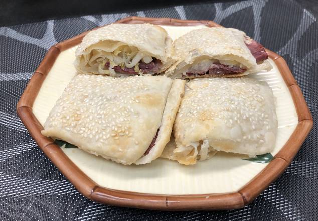 384. Sesame Pastry with Beef 牛肉燒餅